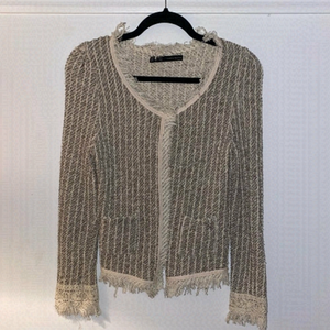 Zara Cropped Tweed Jacket Embroidery on the Back Frayed Trim Cream Size M